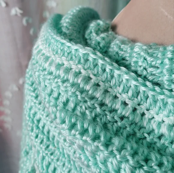 SOLD Handmade Crochet Lace Pineapple Stitch Fairy Hooded Jacket Cardigan Blue - Picture 3 of 5